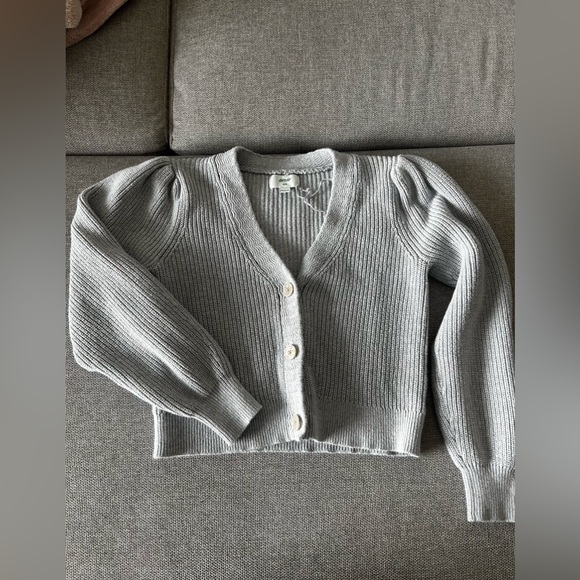 29- AERIE 100% cotton knit puff shoulder crop sweater fits size small - Picture 4 of 4